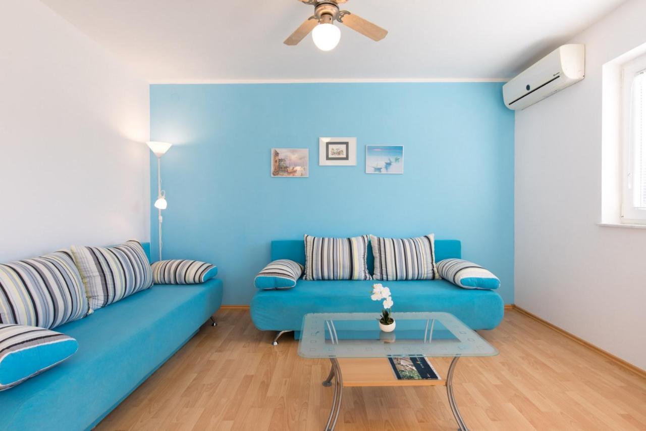 Apartments Mirjana * Central Location And Close To Beach Punat Luaran gambar