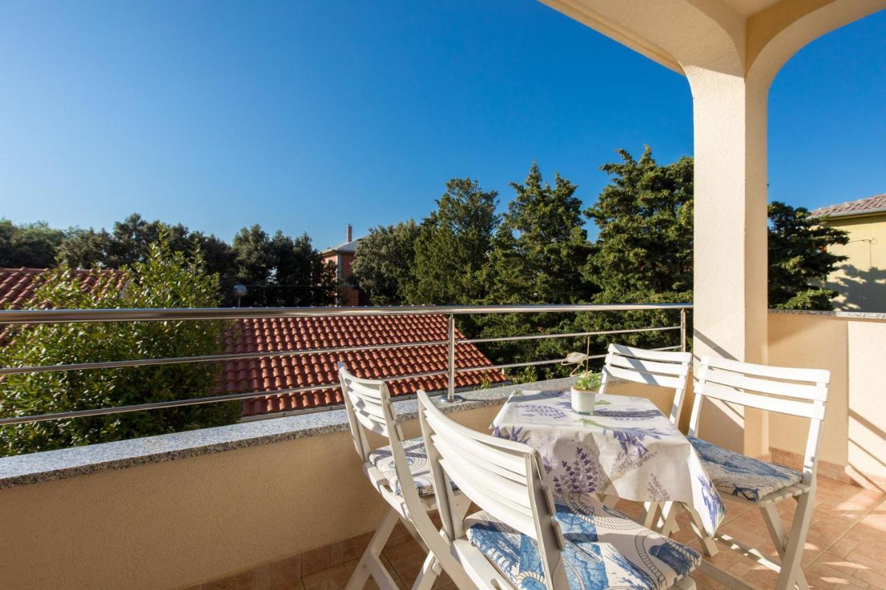 Apartments Mirjana * Central Location And Close To Beach Punat Luaran gambar