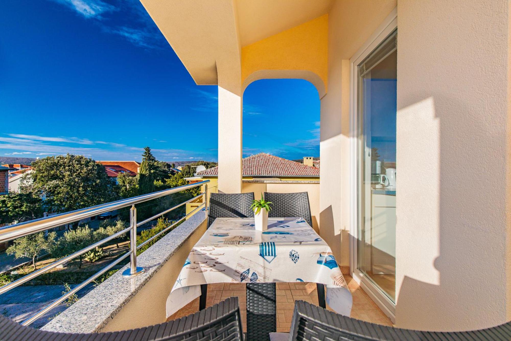 Apartments Mirjana * Central Location And Close To Beach Punat Luaran gambar